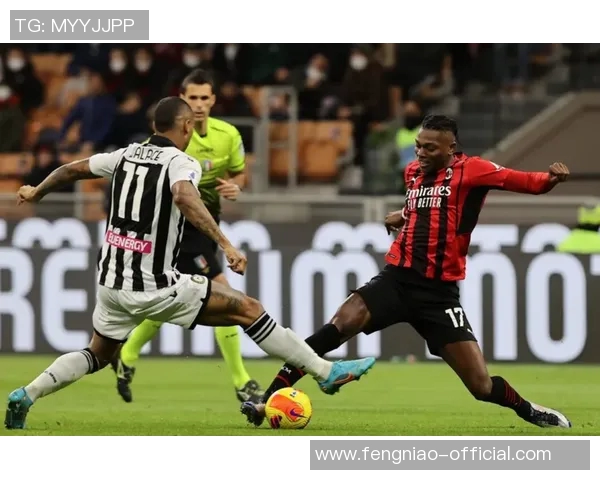 足总杯波尔图与AC米兰战平争议判罚引发全场热议与球迷不满 足总杯波尔图与AC米兰战平争议判罚引发全场热议与球迷不满