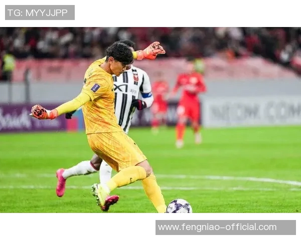 中超激战切尔西险胜里昂红牌事件引发全场热议十大精彩进球回顾