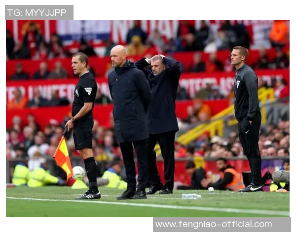 曼联大胜里昂五球狂潮红牌争议引发全场热议战术分析揭秘