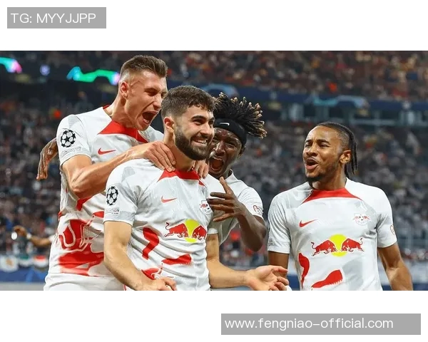 欧冠精彩对决：里昂大胜莱比锡6比2帽子戏法点燃全场激情