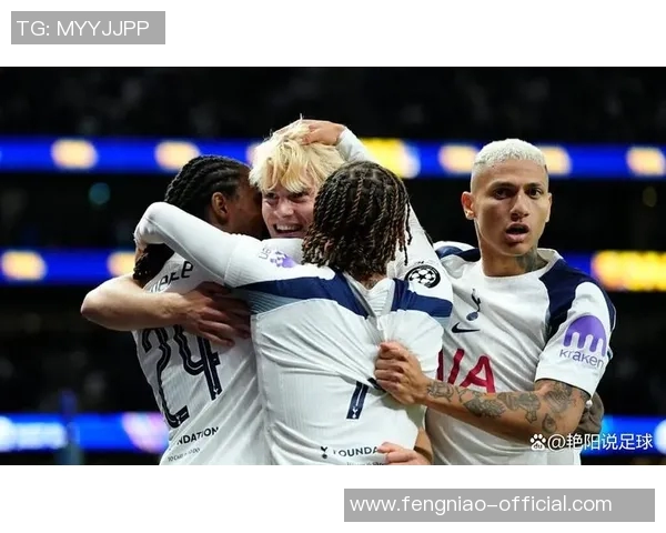 西甲精彩对决里昂与热刺战成平局神扑瞬间引发全场热烈反响 西甲精彩对决里昂与热刺战成平局神扑瞬间引发全场热烈反响