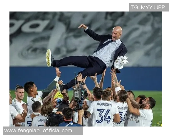 西甲激战里昂逆转切尔西神扑瞬间引发转会热议与球迷狂欢 西甲激战里昂逆转切尔西神扑瞬间引发转会热议与球迷狂欢