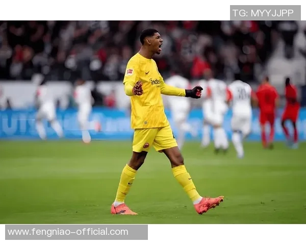 德甲焦点战曼联小胜本菲卡红牌争议引发全场热议