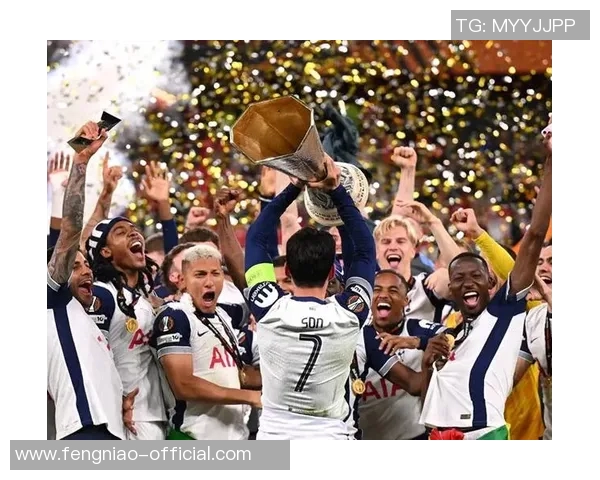 欧联杯惊心动魄曼城逆转里昂全场沸腾的精彩瞬间回顾