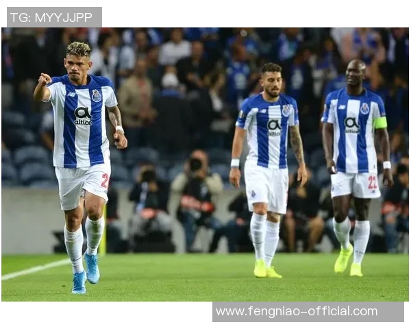 中超激战巴萨逆转本菲卡补时绝杀引发全场狂欢赛后深度解析